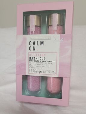 Relaxing Bath Duo - Pink Bath Salts & Confetti